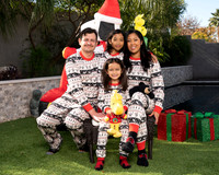 Jonathan and Nicole 2022 Christmas Photos